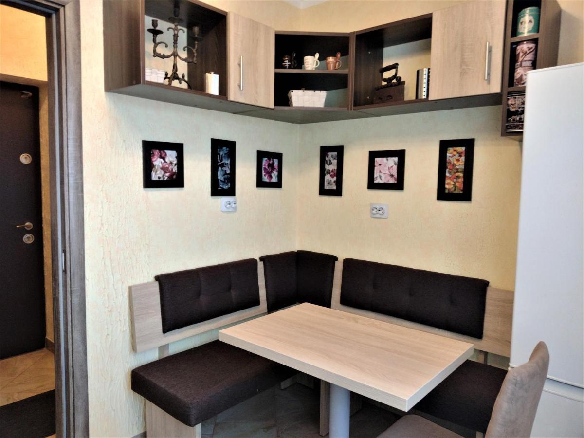 Apartament Anca บูคาเรสต์ ภายนอก รูปภาพ