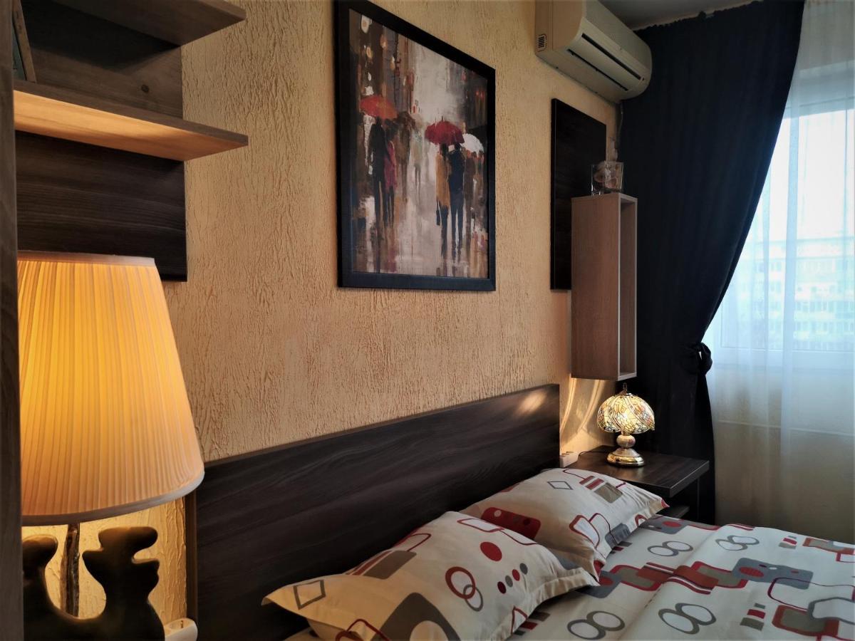 Apartament Anca บูคาเรสต์ ภายนอก รูปภาพ