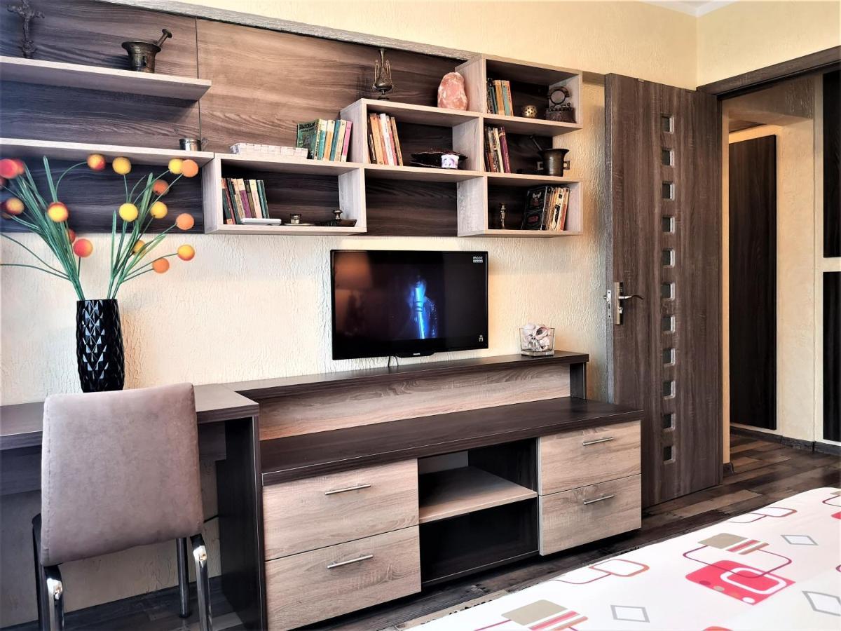 Apartament Anca บูคาเรสต์ ภายนอก รูปภาพ